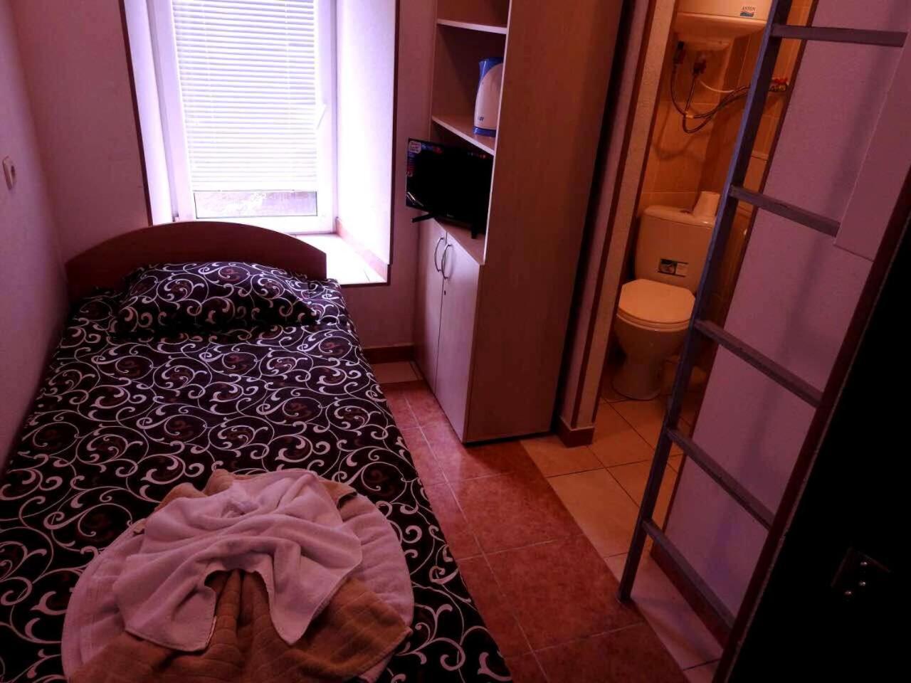 Apartment At Malaya Zhytomyrska 5 키예프 외부 사진