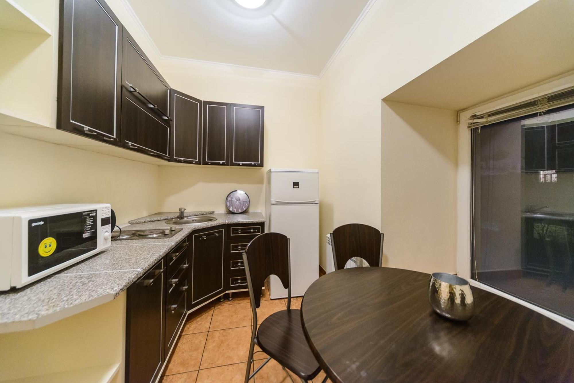 Apartment At Malaya Zhytomyrska 5 키예프 외부 사진